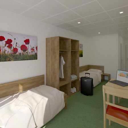 Winbudget "Bed&Breakfast" Wiener Neustadt Esterno foto