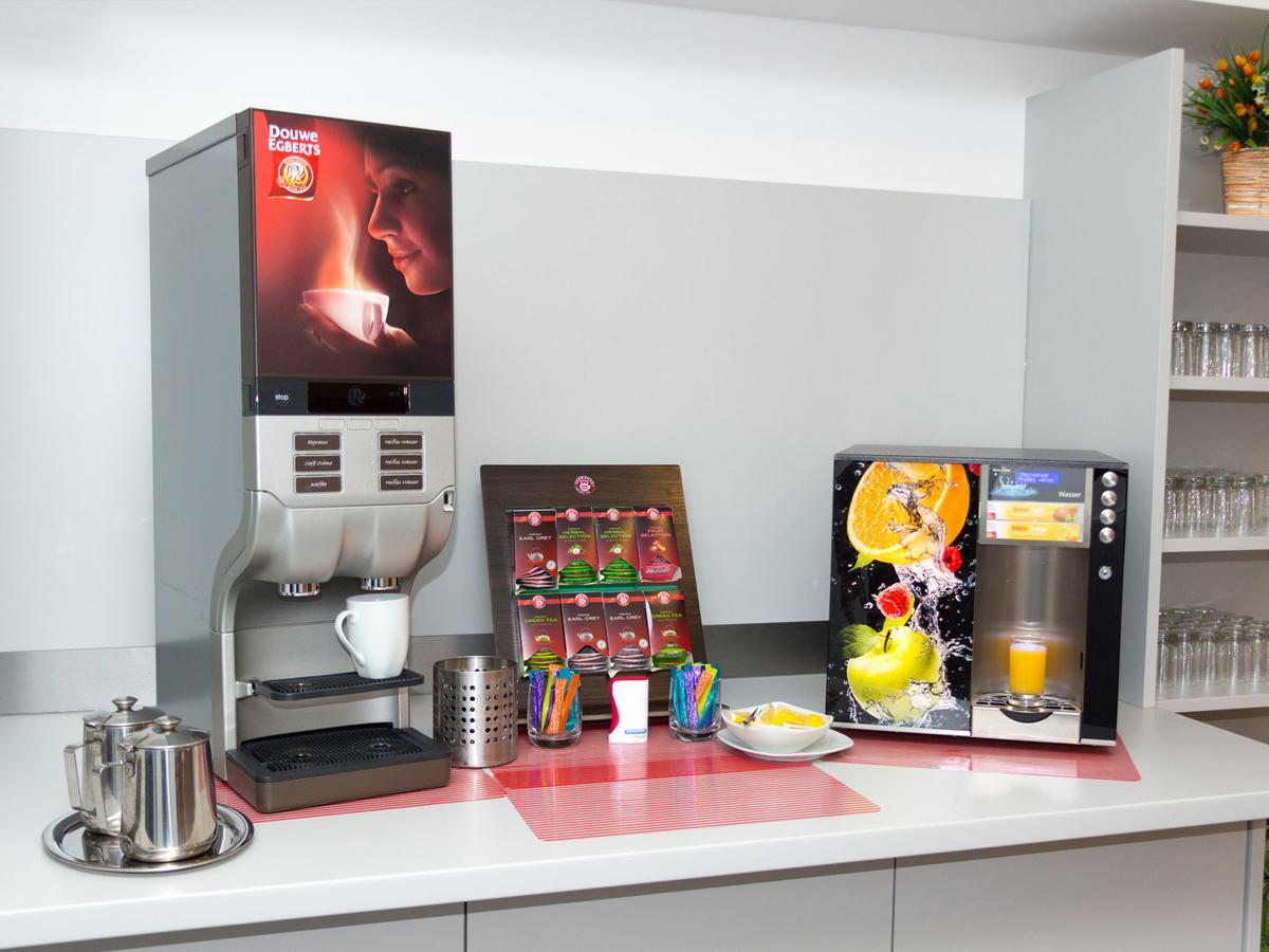 Winbudget "Bed&Breakfast" Wiener Neustadt Esterno foto